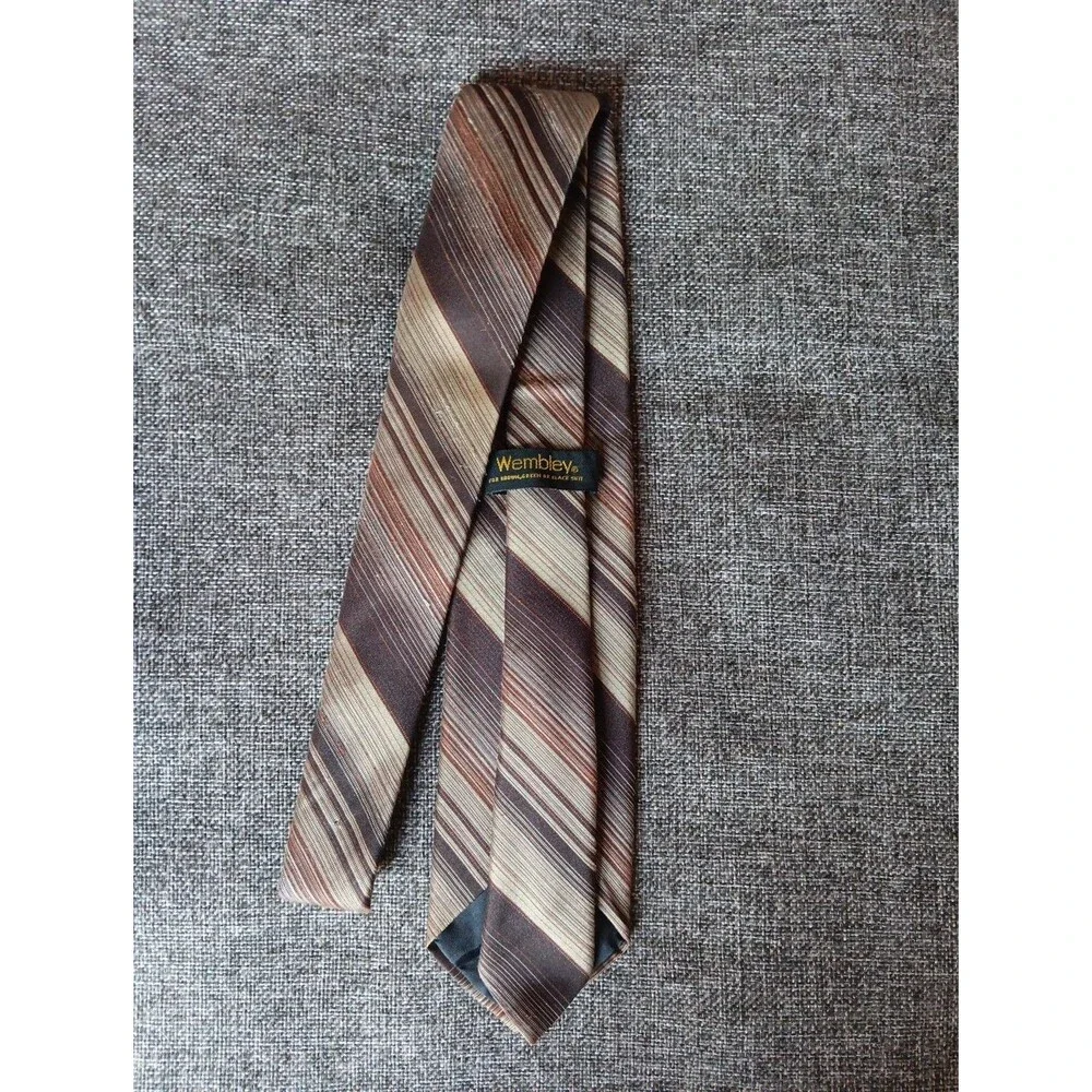 Tie 70s 80s 90s Y2K Mens Wembley Brown Toupe Stripe 3 Wide 54 Long